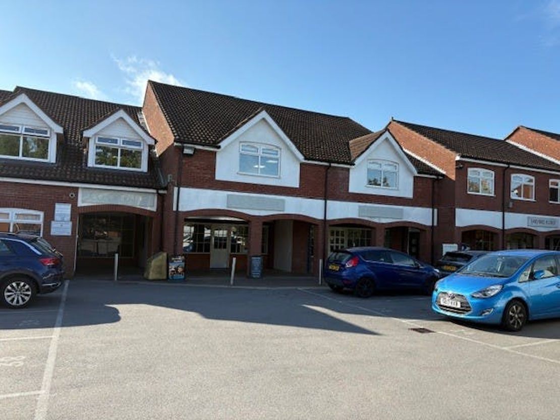 Oakmede Place, Binfield, RG42 4JF