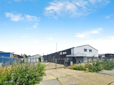 Property Image for 54 Vanguard Way, Shoeburyness, Southend-on-Sea, SS3 9QY