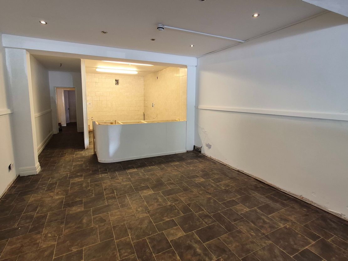 386 Holderness Road, Hull, East Yorkshire, HU9 3DL
