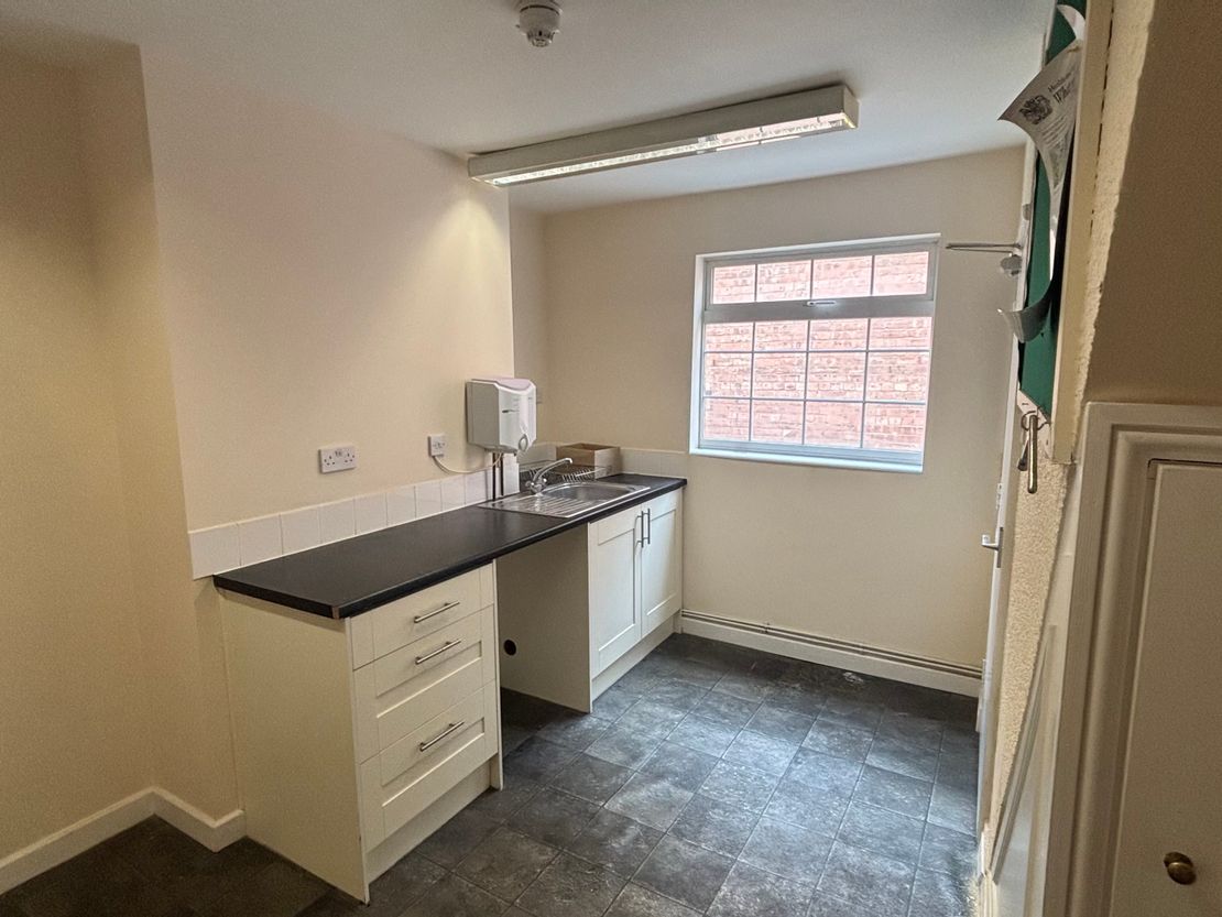 Ground Floor, 44 Holly Walk, Leamington Spa, CV32 4HY