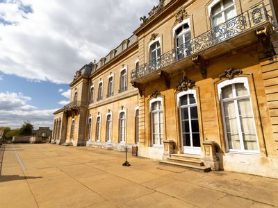 Property Image for Old Social Club, Wrest Park, Silsoe, Bedford, Bedfordshire, MK45 4HR