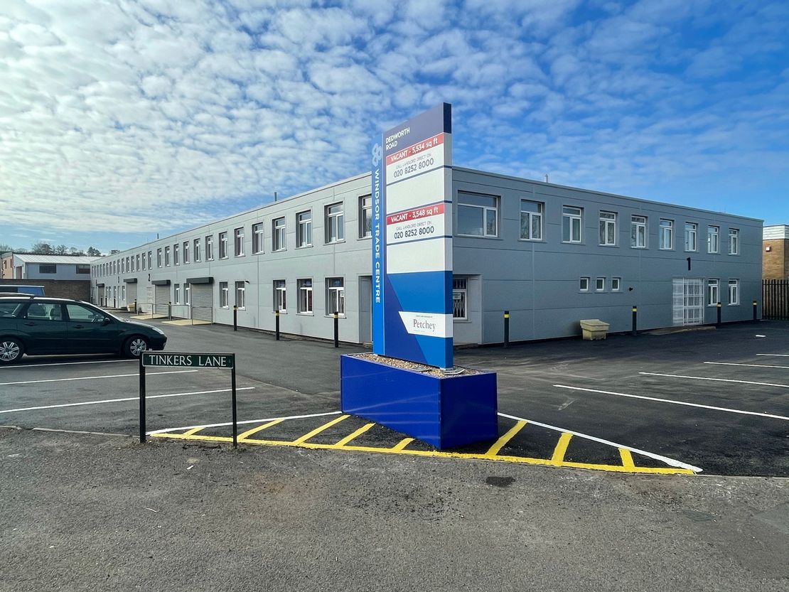 Office B, Fairacres Industrial Estate, Windsor, Berkshire, SL4 4LE