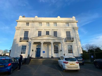 Property Image for 59 Willes Road, Leamington Spa, CV32 4PT