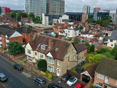 Property Image for 14 Stoney Road, Coventry, CV1 2NP