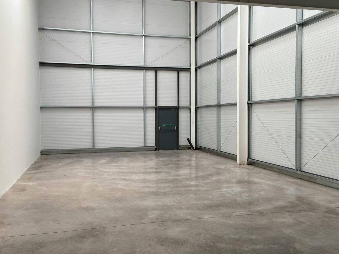 Albion Enterprise Park, Endemere Road, Coventry, CV6 5PY