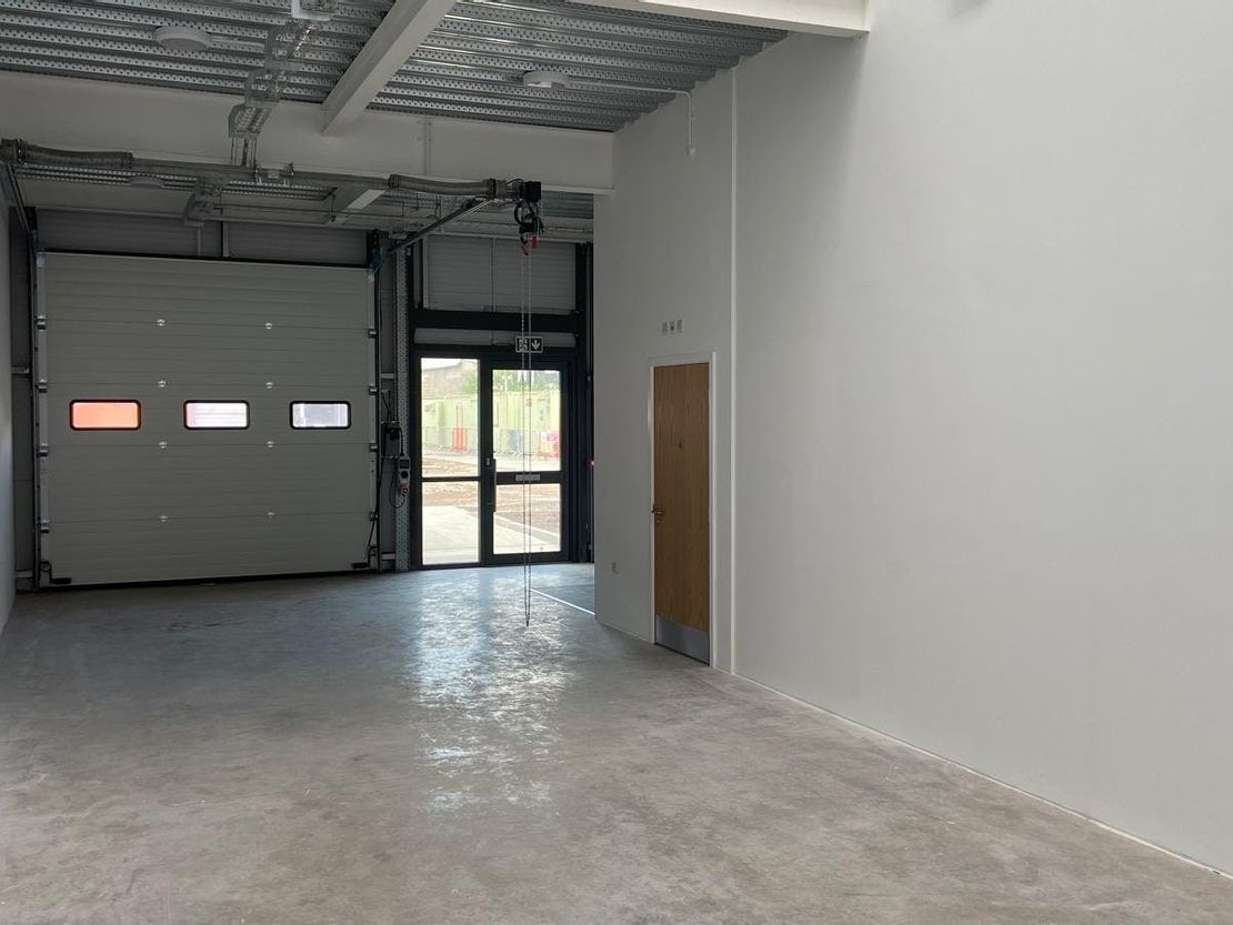 Albion Enterprise Park, Endemere Road, Coventry, CV6 5PY