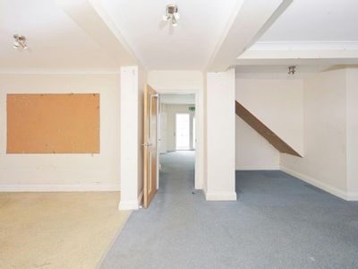 Property Image for 654-656 Kenilworth Road, Balsall Common, Coventry, CV7 7DY