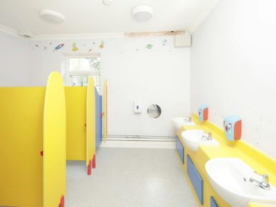 Property Image for 654-656 Kenilworth Road, Balsall Common, Coventry, CV7 7DY