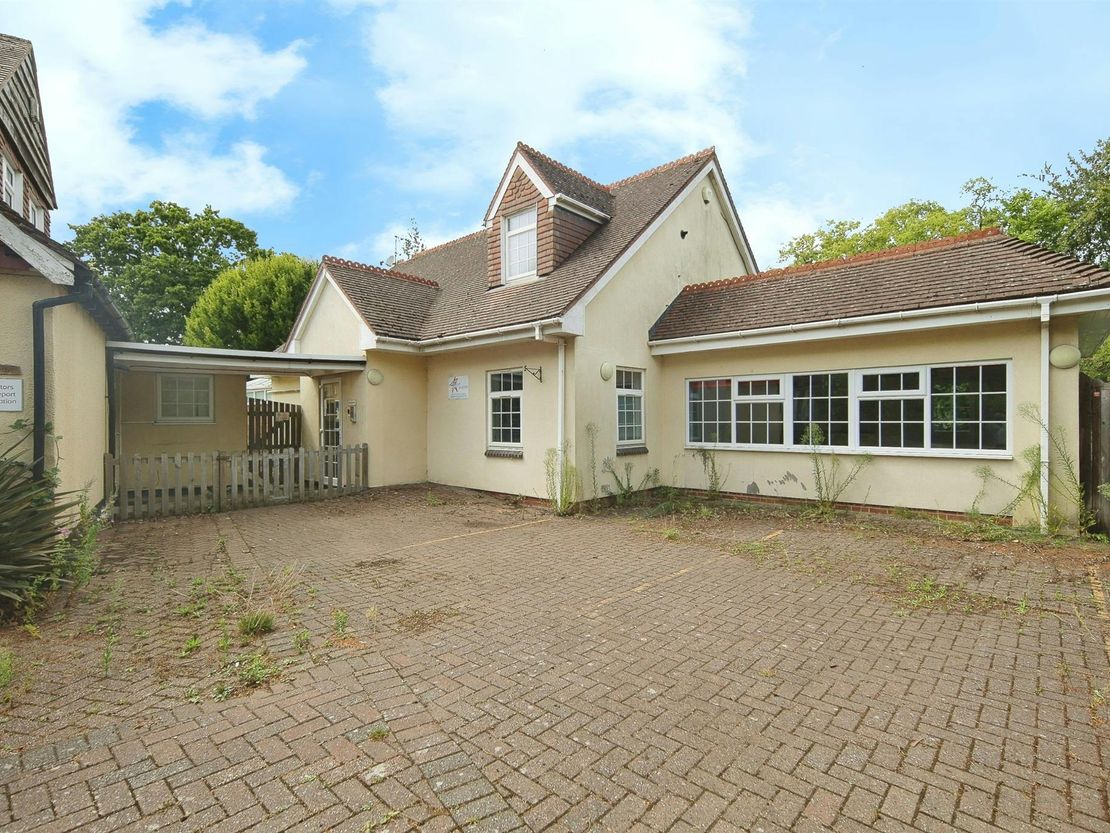 654-656 Kenilworth Road, Balsall Common, Coventry, CV7 7DY