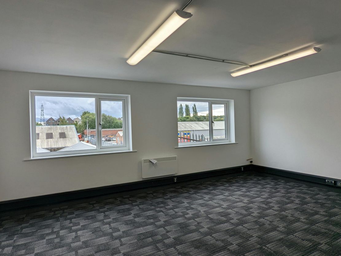 209 Torrington Avenue, Coventry, CV4 9AP