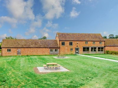 Property Image for Suite CS4 The Cowshed, Wawensmere Road, Wootton Wawen, Henley-In-Arden, B95 6BP