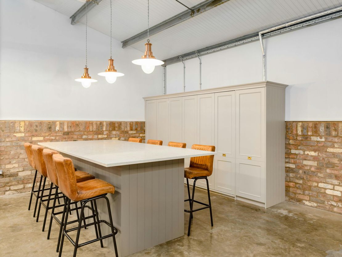 Suite CS4 The Cowshed, Wawensmere Road, Wootton Wawen, Henley-In-Arden, B95 6BP