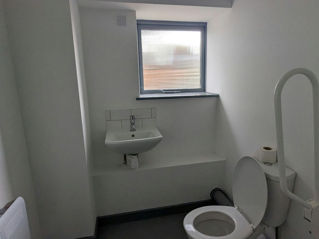 Unit 3, Lauriston Park, Pitchill, Evesham, WR11 8SN
