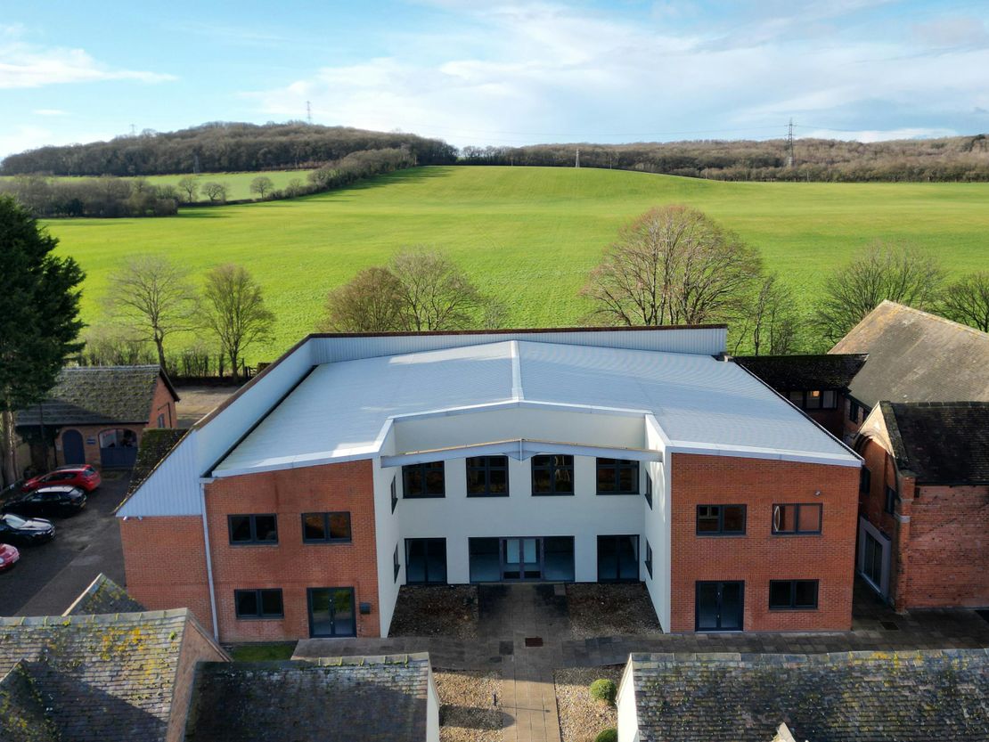 Unit 3, Lauriston Park, Pitchill, Evesham, WR11 8SN