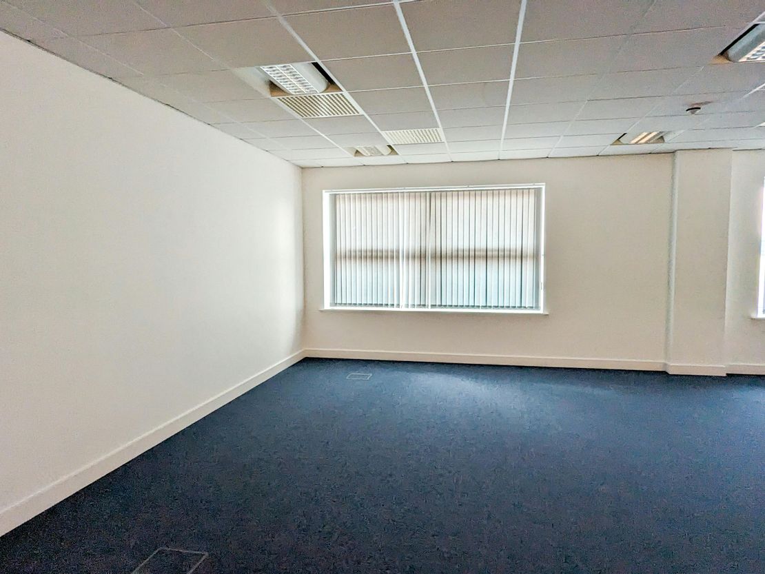 First Floor Unit 11, The Cobalt Centre, Siskin Parkway East, Coventry, CV3 4PE