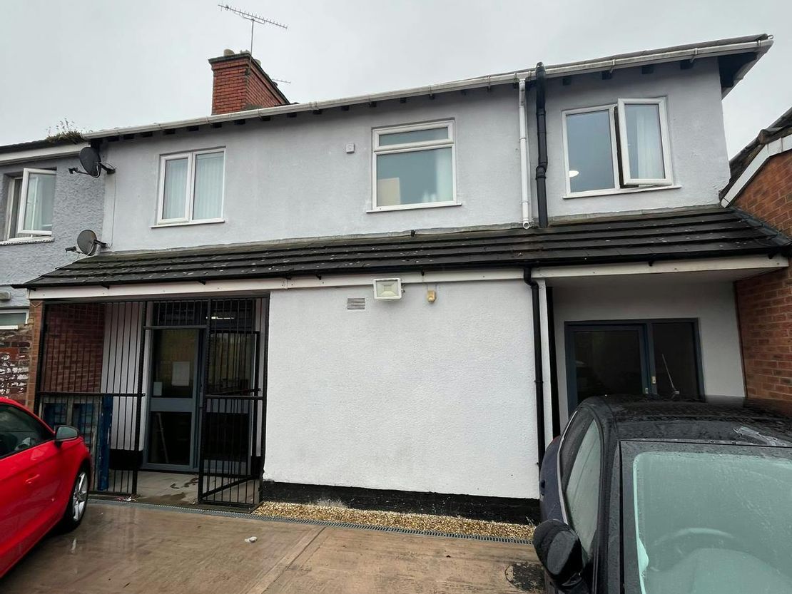 46 Holbrook Lane, Coventry, CV6 4AB