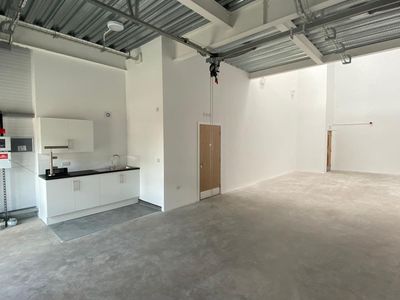 Property Image for Unit 10, Albion Enterprise Park, Endemere Road, Coventry, CV6 5PY