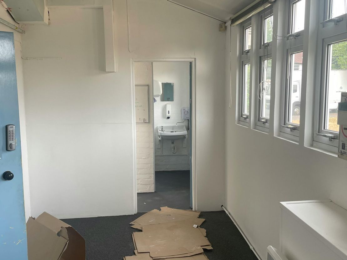 Coundon Library, Moseley Avenue, Coventry, CV6 1HT
