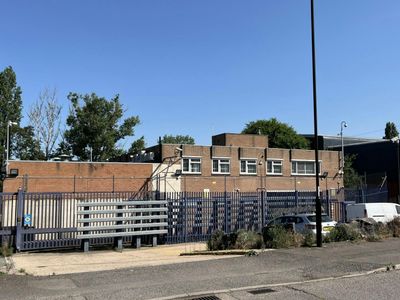 Property Image for Stonebridge Trading Estate, Rowley Drive, Coventry, CV3 4FG