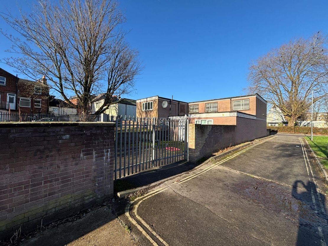 2 James Street, Southampton, Hampshire, SO14 1PJ