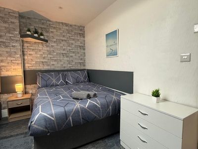 Property Image for Almar Holiday Apartments, 48 Central Drive, Blackpool, FY1