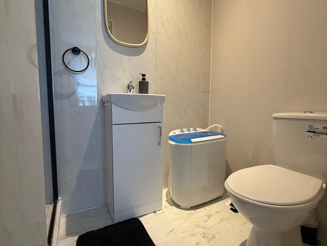 Almar Holiday Apartments, 48 Central Drive, Blackpool, FY1