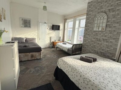 Property Image for Leatham Park Hotel, 21 Tyldesley Road, Blackpool, FY1
