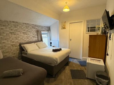 Property Image for Leatham Park Hotel, 21 Tyldesley Road, Blackpool, FY1