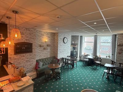 Property Image for Leatham Park Hotel, 21 Tyldesley Road, Blackpool, FY1