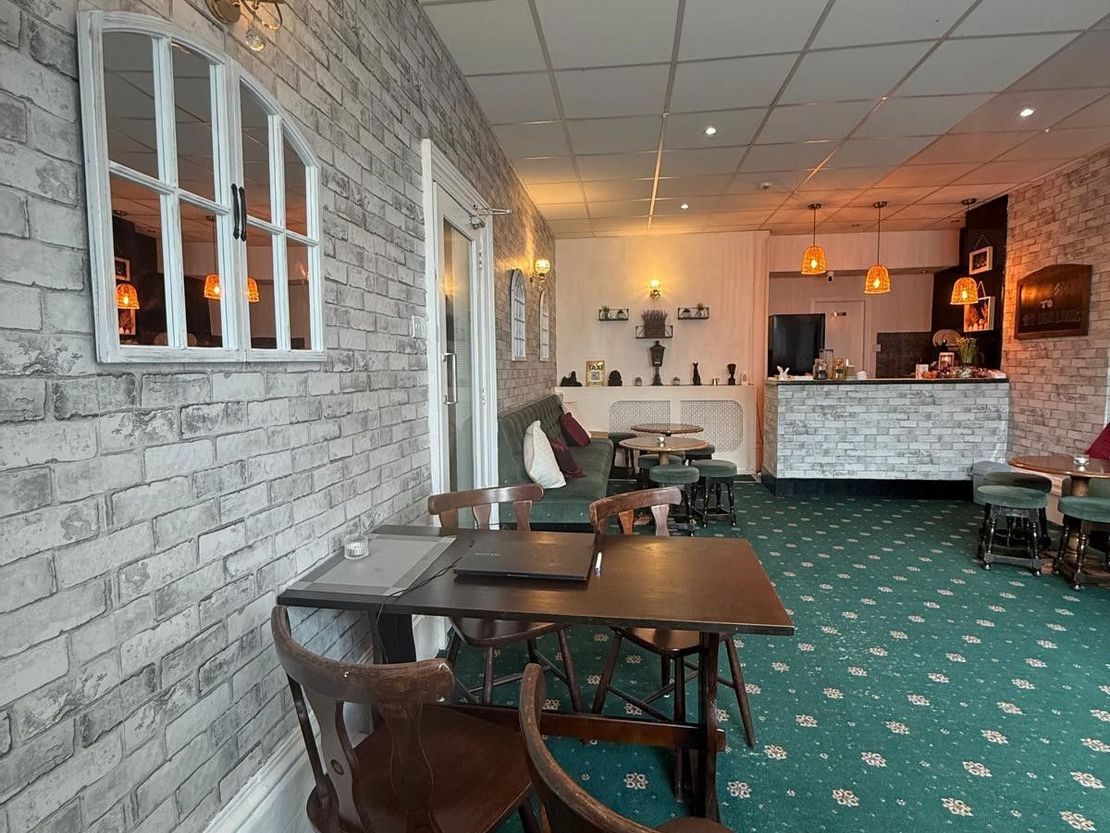 Leatham Park Hotel, 21 Tyldesley Road, Blackpool, FY1