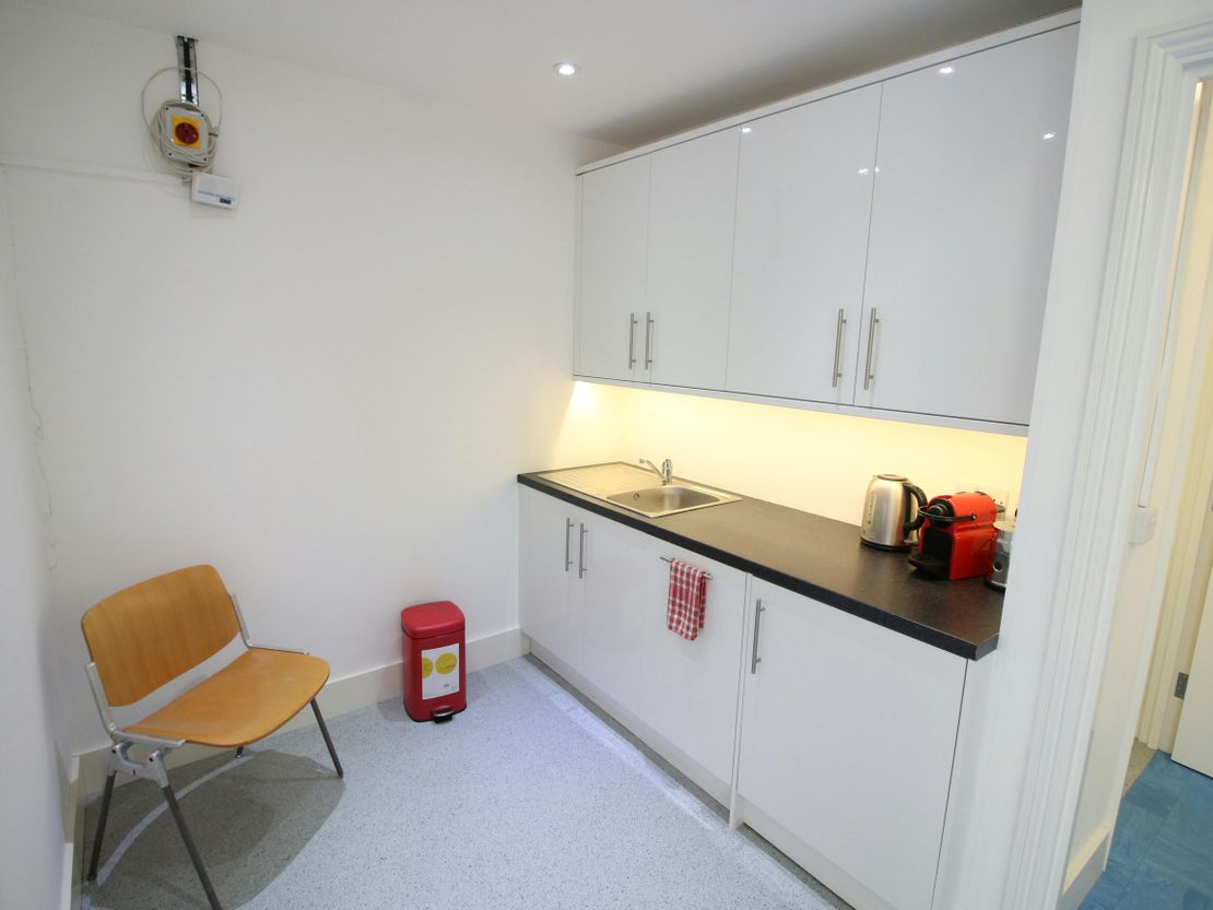 Unit 7 Newton Business Park, 26-28 Standard Road, Park Royal, NW10 6EU