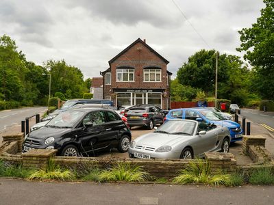 Property Image for Tidbury Green Garage, Lowbrook Lane, Earlswood, Solihull, B90 1QR