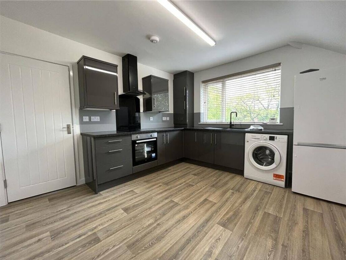Tidbury Green Garage, Lowbrook Lane, Earlswood, Solihull, B90 1QR