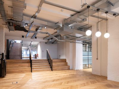 Property Image for 16-17 Clerkenwell Close, 16-17 Clerkenwell Close, London, EC1R 0AN