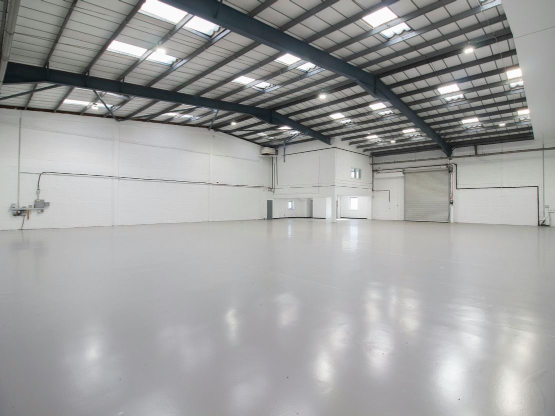 Unit 4 Saxon Way Trading Estate, West Drayton, UB7 0LW