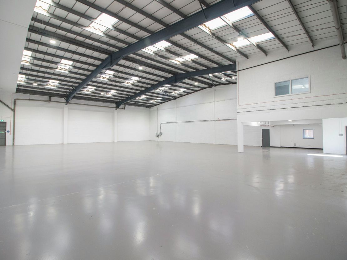 Unit 4 Saxon Way Trading Estate, West Drayton, UB7 0LW