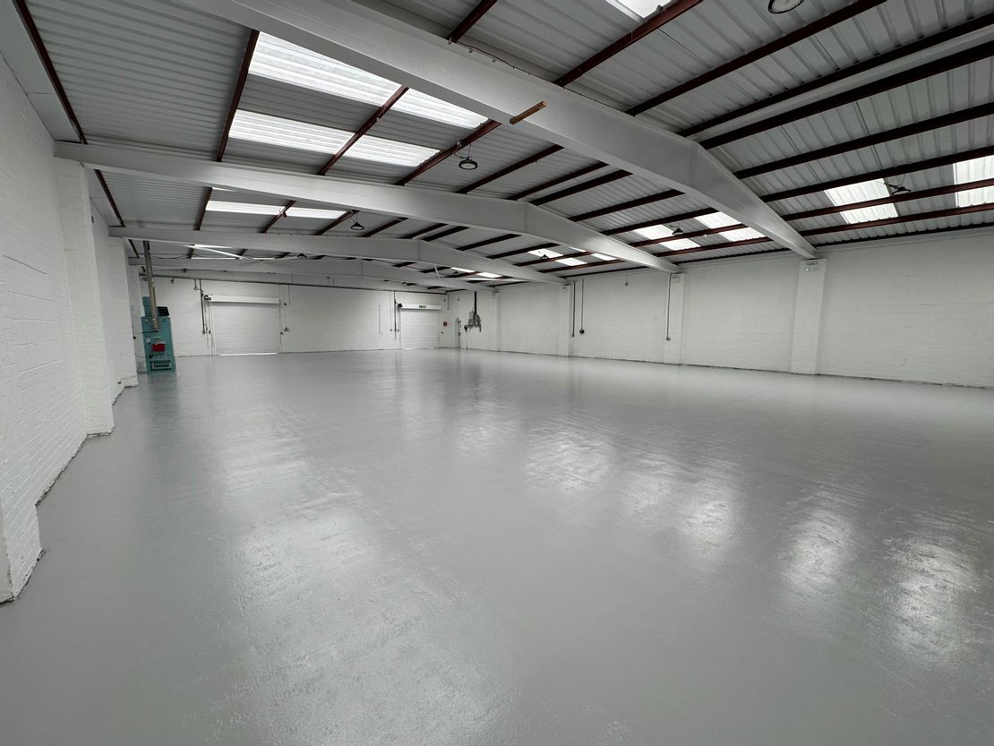 17 Invincible Road, Farnborough, GU14 7QU