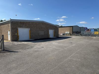 Property Image for 17 Invincible Road, Farnborough, GU14 7QU