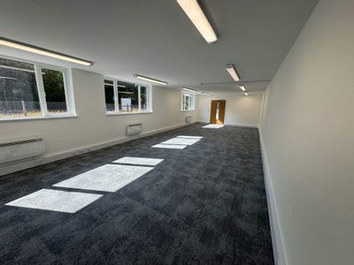 Property Image for 17 Invincible Road, Farnborough, GU14 7QU