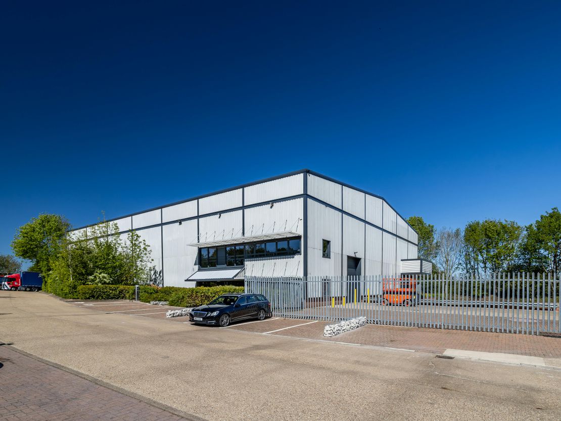 Crawley Crossing, Unit 3, M1 Junction 13, Milton Keynes, MK43 0UT