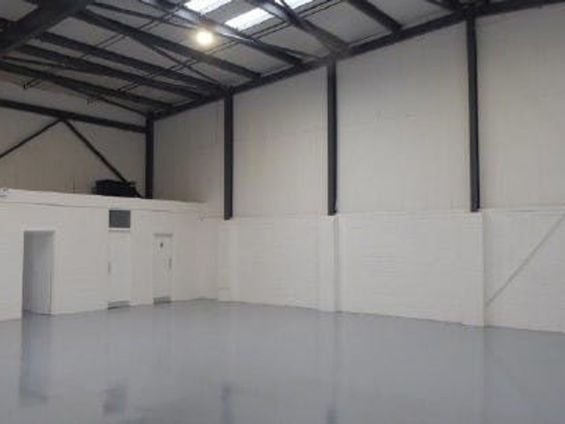 Unit 5 Spa Trade Park, Longfield Road, Tunbridge Wells, TN2 3EN
