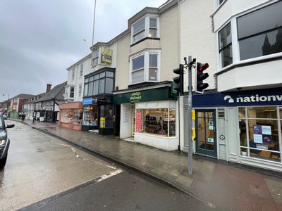 Property Image for 39 High Street, Tenterden, Kent, TN30 6BJ