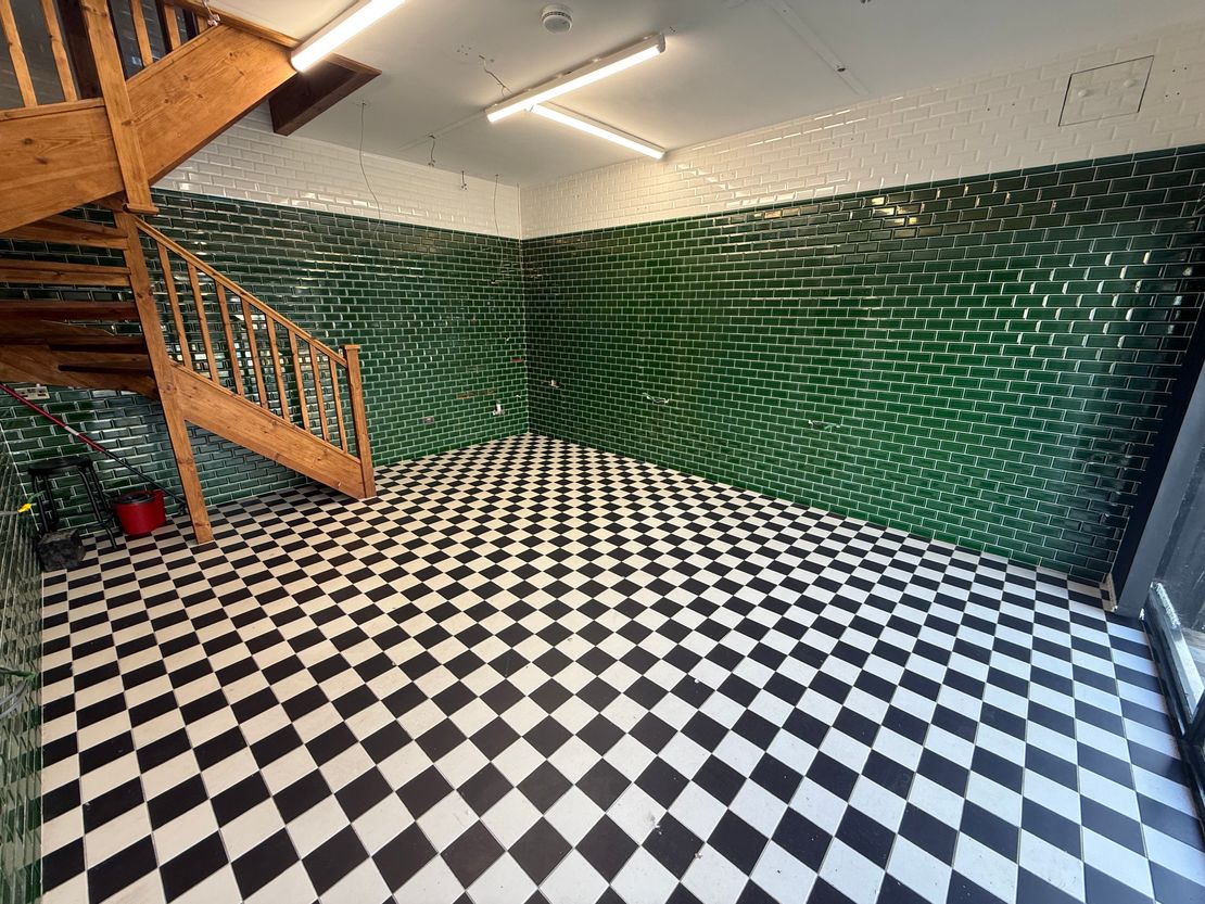 2 Plymouth St, Swansea SA1 3QQ