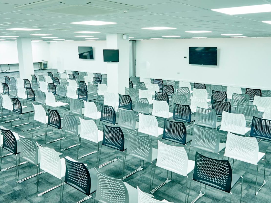 Various Office Accommodation, Bedford Heights, Brickhill Drive, Bedford, MK41 7PH