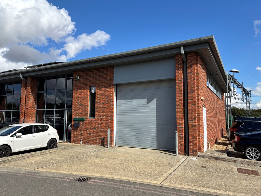 Unit 4, Daniel Mullen Court, Station Road, Sharnbrook, Beds, MK44 1PU