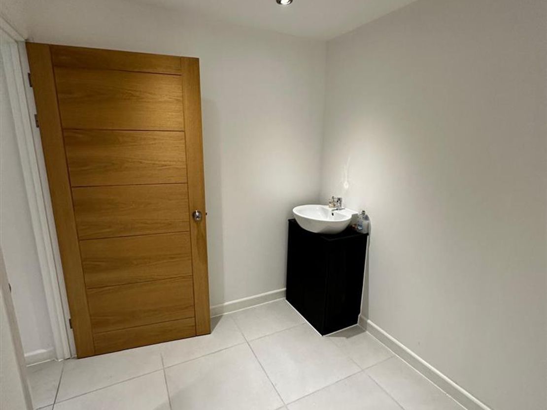 Rooms 2 & 3, Unit 3 Shoppers Walk, Swansea