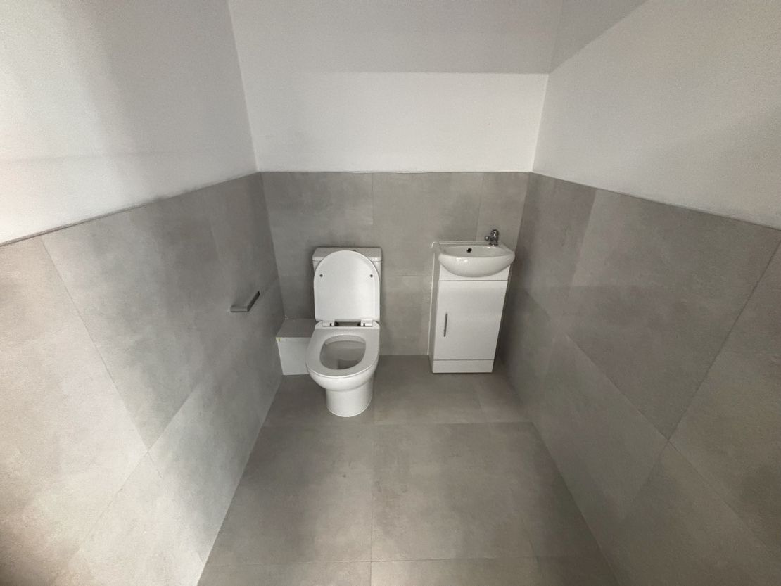 Unit A, Second Floor, 6 Oldham Road, Manchester, M4 5DB