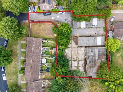 Property Image for 40-42 St Martins Close, East Horsley, Surrey, KT24 6SU
