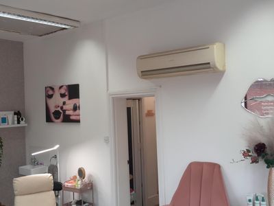 Property Image for 13 New Street, Ashford, Kent, TN24 8TN