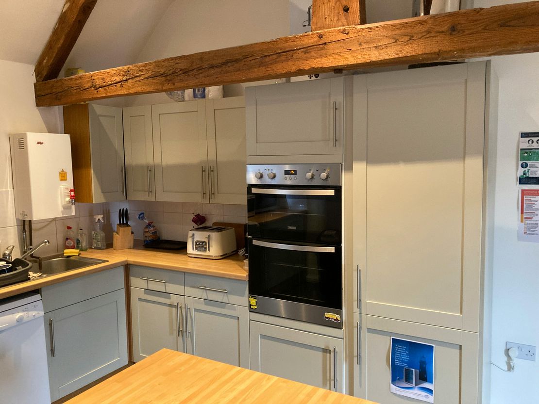 Unit 2, Cobbe Barns, Cobbe Place Farm, Beddingham, Lewes, BN8 6JU